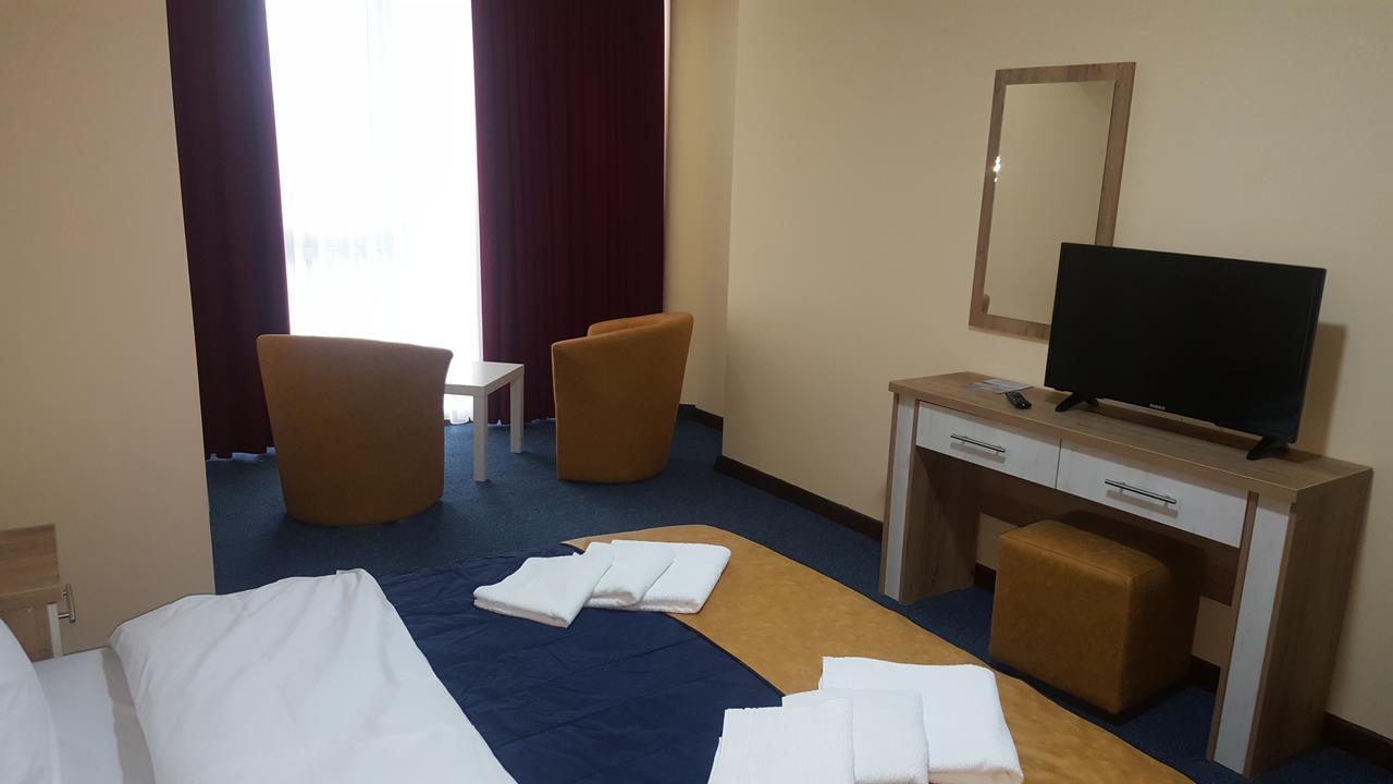Hotel Panorama City Delcevo Ngoại thất bức ảnh